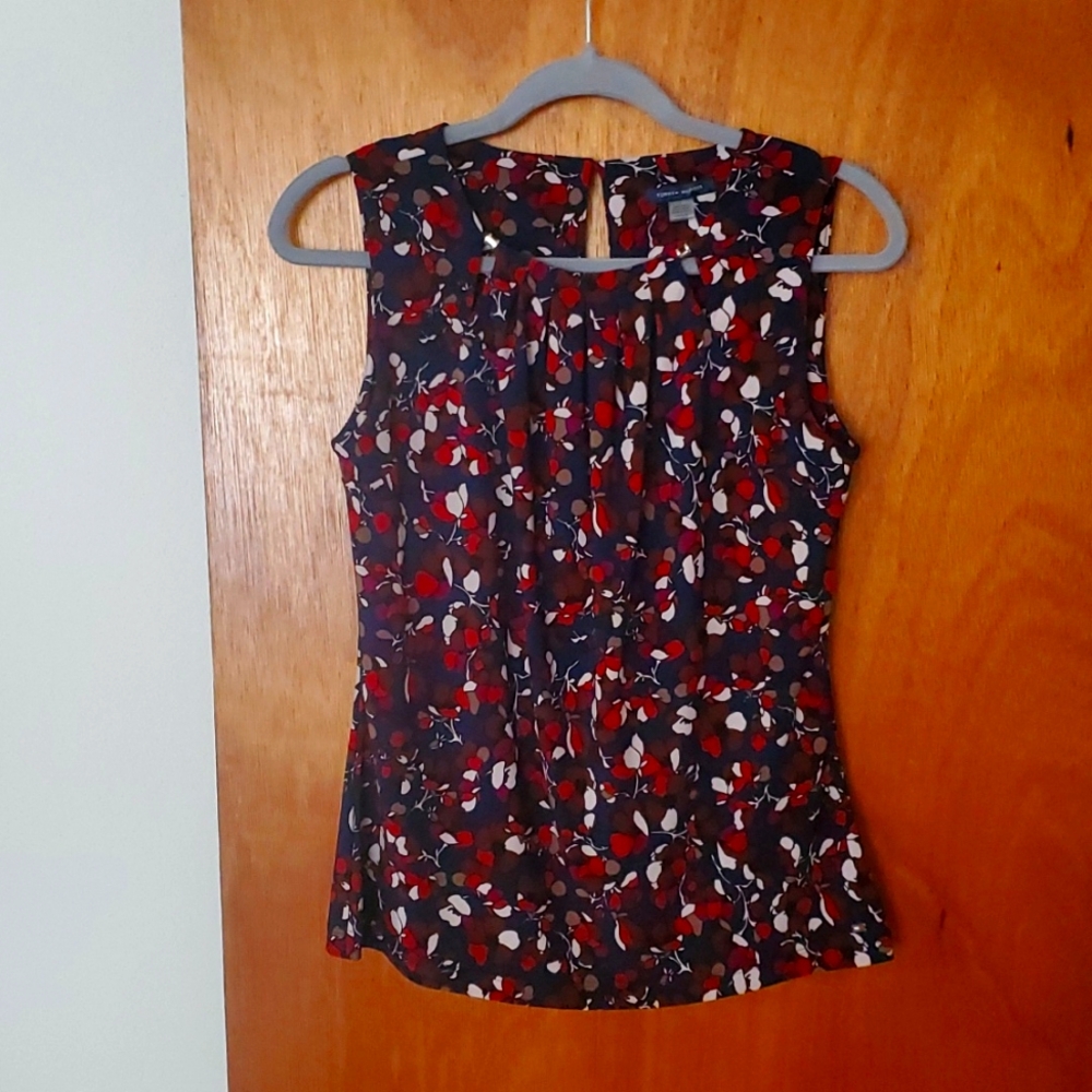 Tommy Hilfiger size S blouse